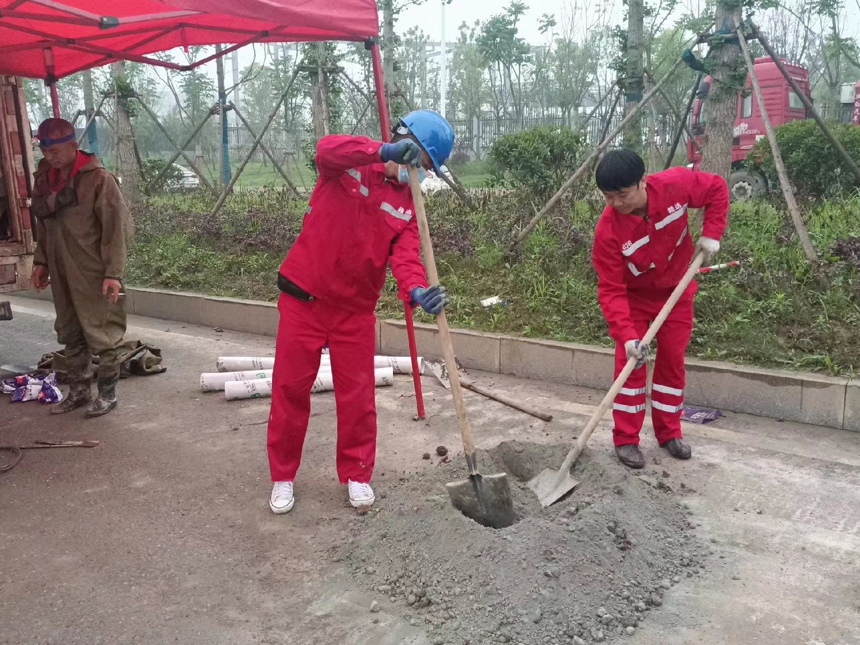 呼兰管道疏通哪家好】及时进行市政管道清淤